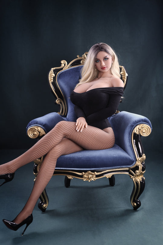 sex mit Agatha puppe