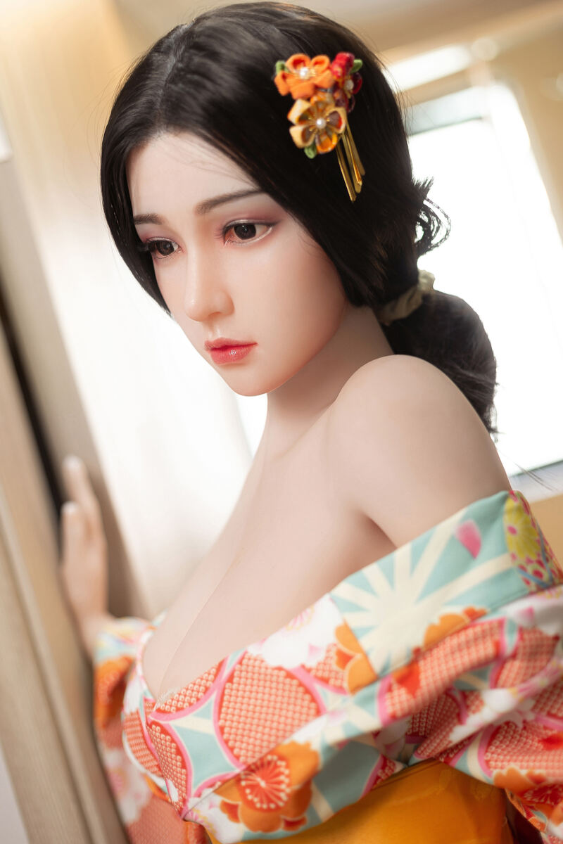 Fair Skin Japanische Liebespuppe