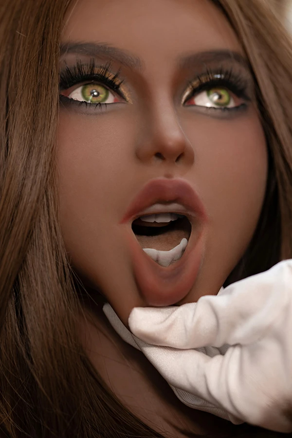 Realistische Oralsex Puppe - Novella