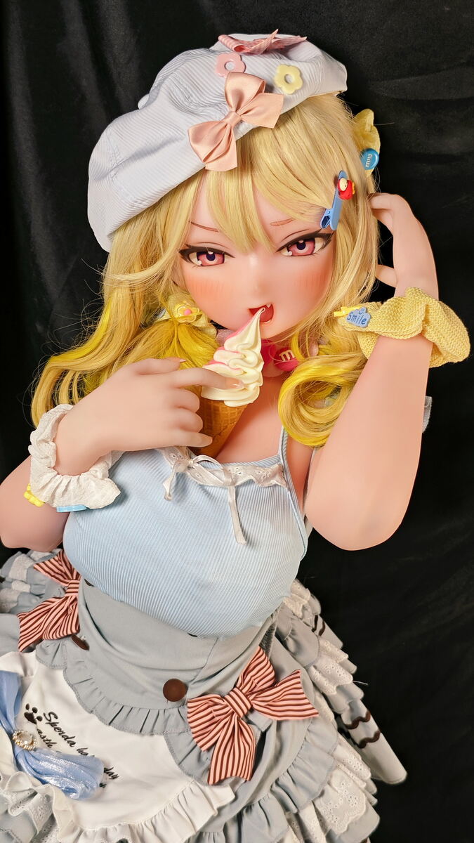 Cosplay Liebespuppen – Zierliche Sexpuppe aus Silikon für perfekte Fantasien