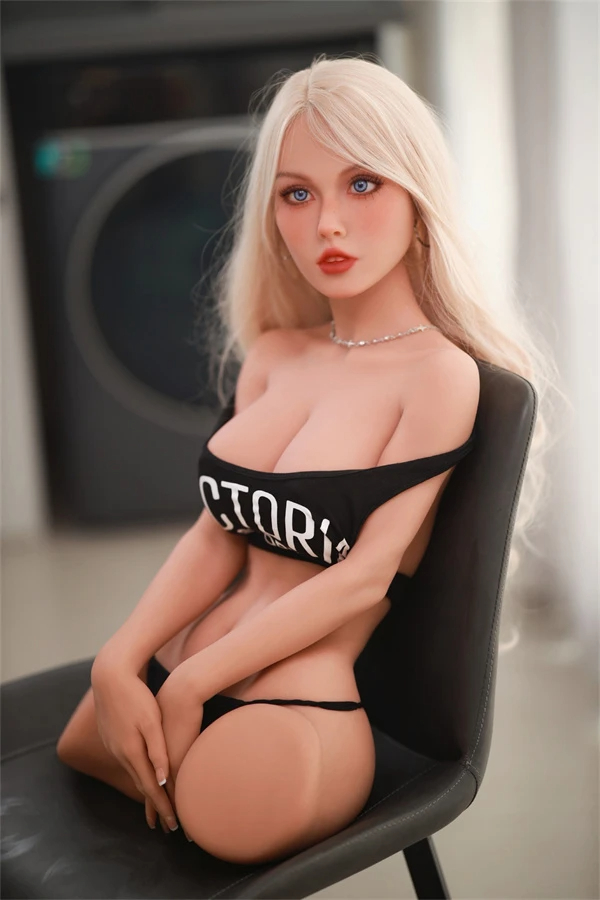 Lavinia - Fire Sexpuppe Torso 80cm
