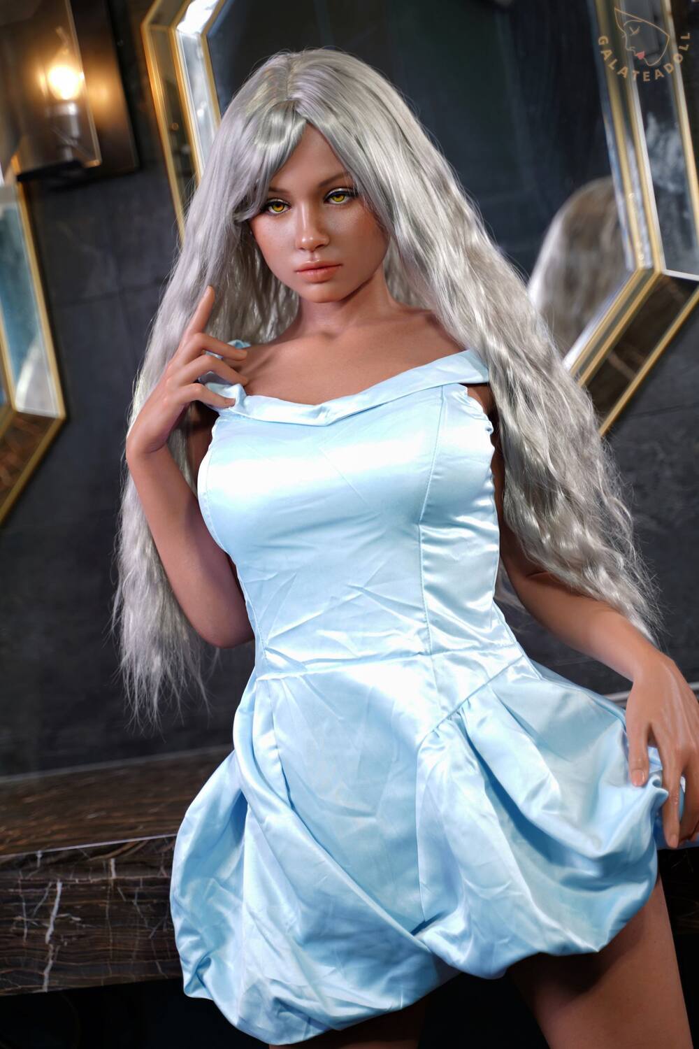 silikon Sex doll Crystal | Silberhaarige frau im hellblauen Kleid