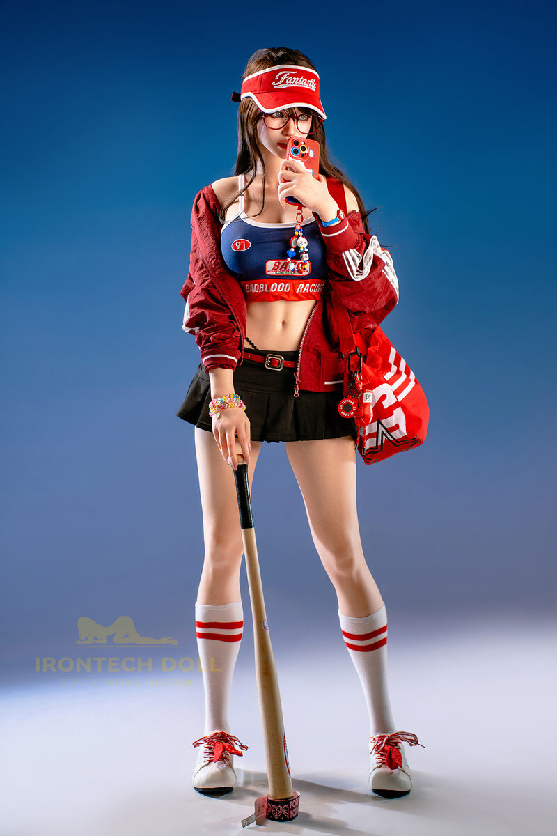Silikon Sexpuppe Polly in 161cm F Cup