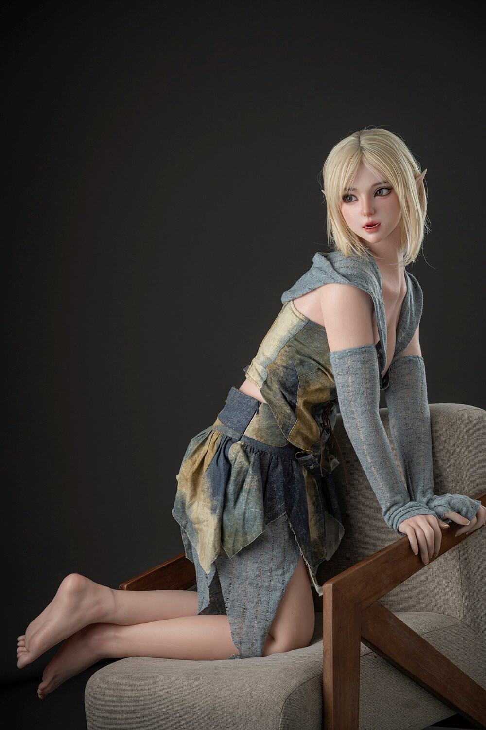 Spitzohren Blonde Sex puppe Elara