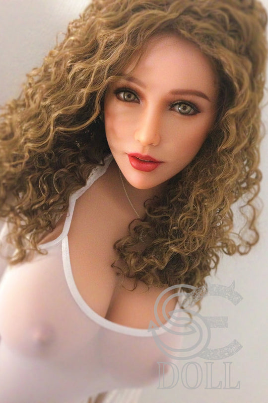 große brüste premium TPE doll