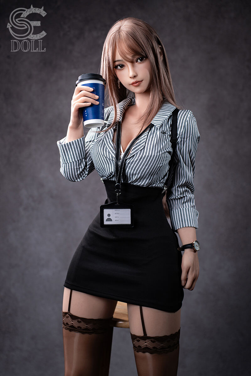 Silikon Love doll Hinata | Gehobener Angestellter kompetente Frau