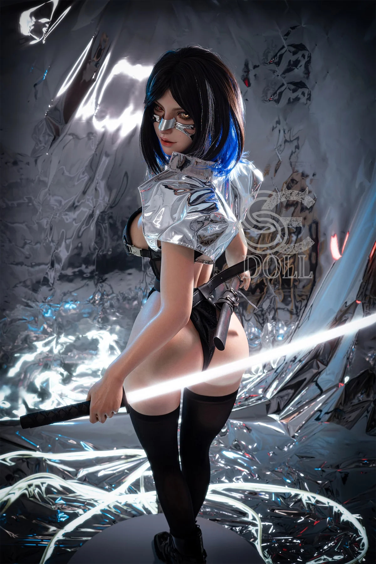 cosplay Liebespuppe im Kriegerinnen-Stil