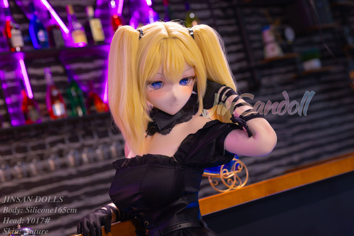 neue WM Doll