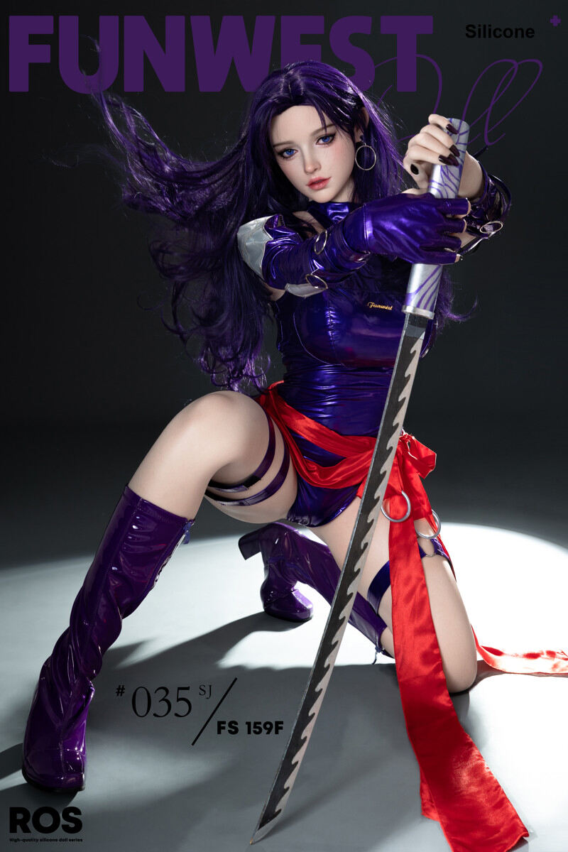 sex doll im Psylocke-Stil mit Katana, lila Outfit und dynamischer Pose