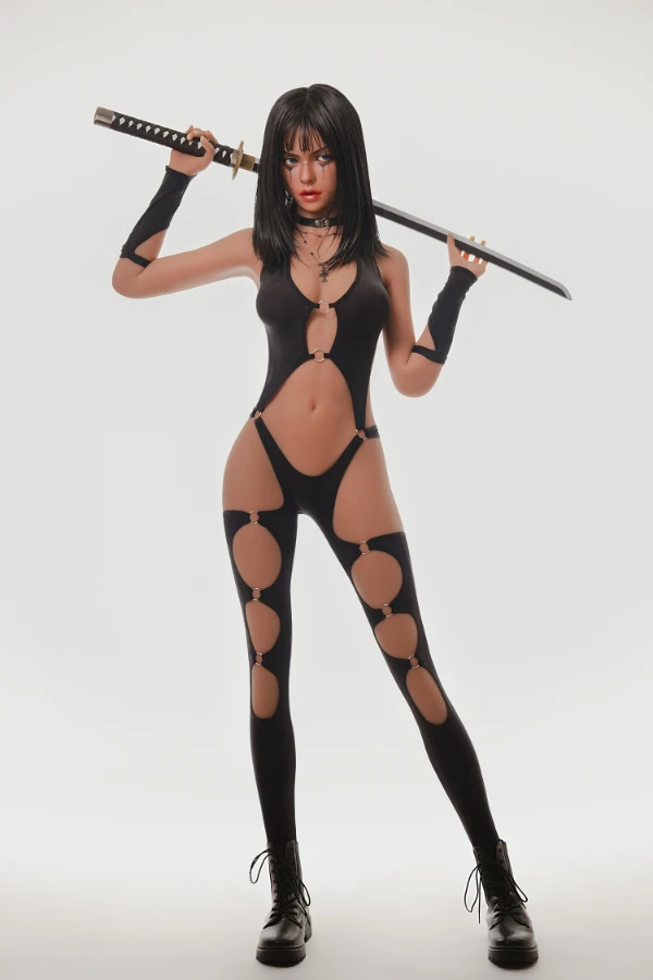 sexy cosplay sex doll mit Cutout-Outfit und Katana